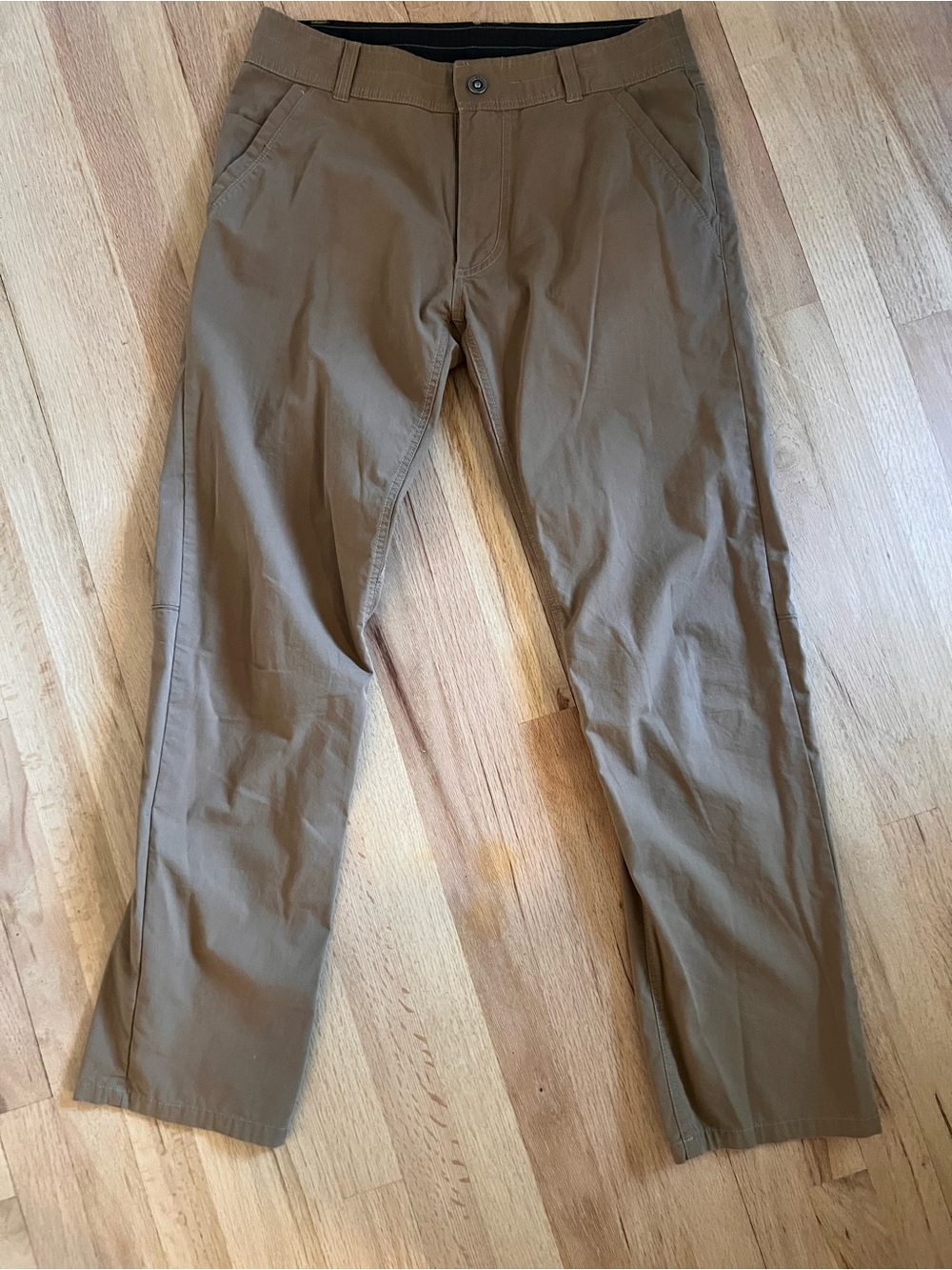 Kuhl Men's Slim Straight Chinos in Khaki Brown